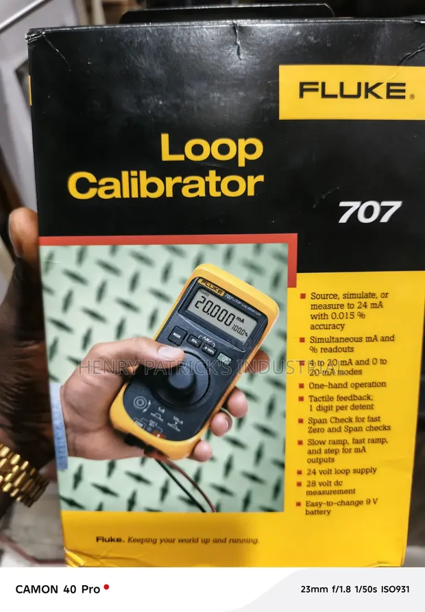 Fluke 707 Loop Calibrator - 1