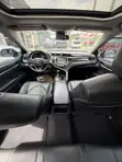2018 Toyota Camry SE FWD Red - 4