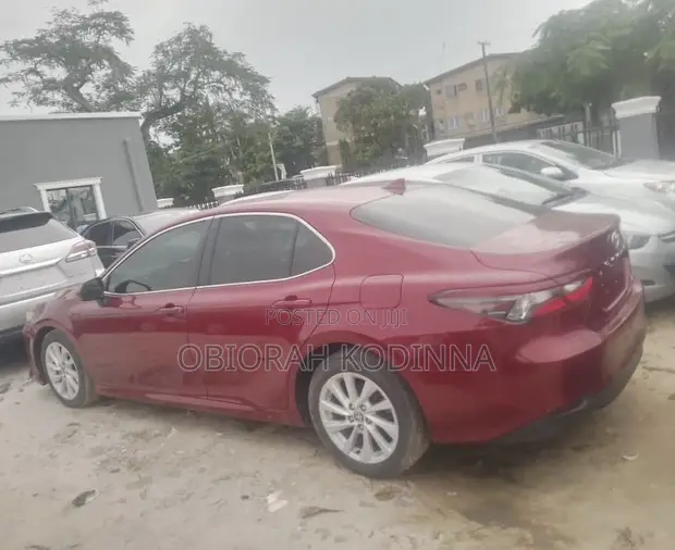 2022 Toyota Camry LE Red - Foreign Used - 1