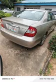 Toyota Camry 2004 Gold - 3