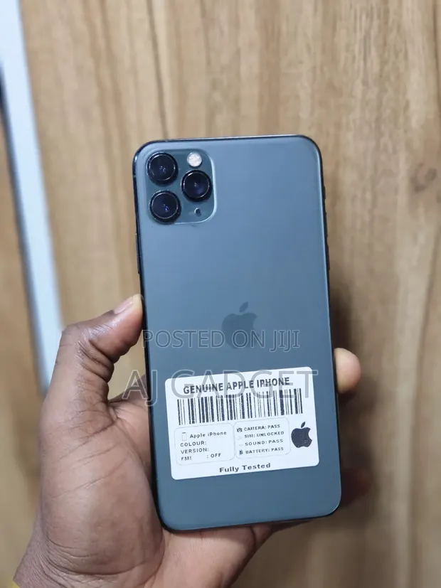 Apple iPhone 11 Pro Max 256GB Green - 1