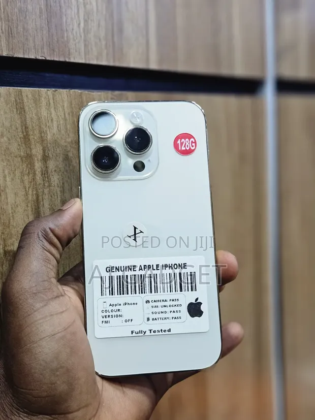 Apple iPhone 14 Pro 128GB Gold - 1