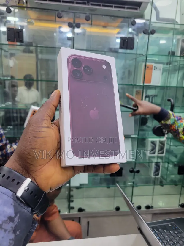 New Apple iPhone 18 Pro Max 256GB Purple - 1