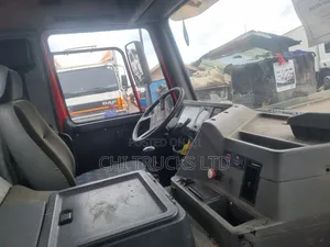 Volvo FL Tank Truck - 8 Tyres, 2005