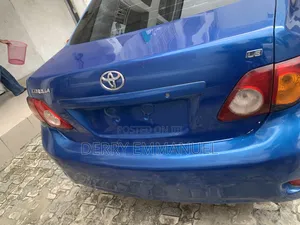 2011 Toyota Corolla LE Sedan