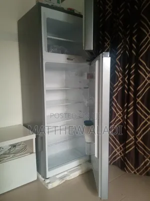Hisense Refrigerator 205L - 6 Months Old