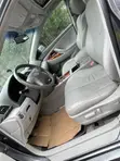 Toyota Camry 2010 XLE - Accident-Free - 3