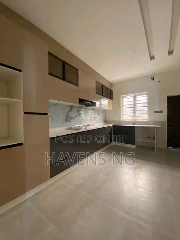 4-Bedroom Duplex with BQ in Abraham Adesanya Estate - 1