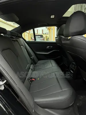 BMW 330i 2020 Black