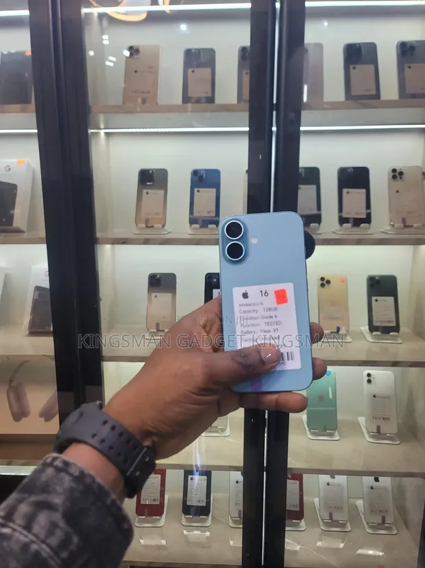 Apple iPhone 16 128GB Green - 1