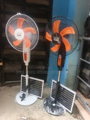 16-Inch Ktj Solar Standing Fan with Panel, Remote & Bulb