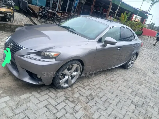 Lexus LS 2014 Gray - 1