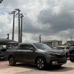 2018 Honda Ridgeline AWD - Foreign Used