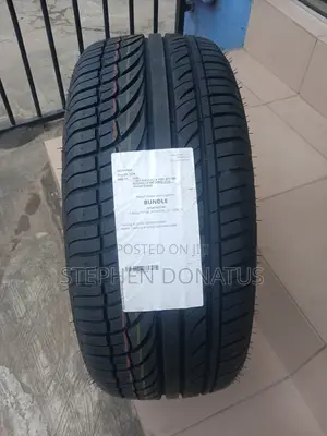 Brand New Fullway 255/45 R20 Tire