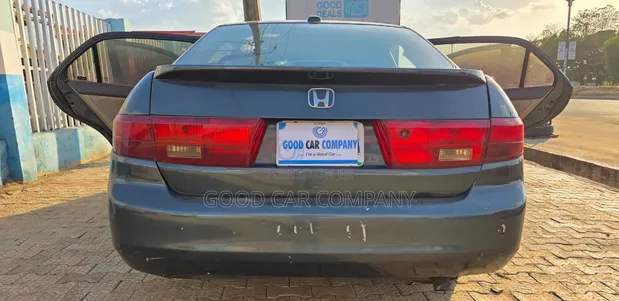 Honda Accord 2004 Blue - 1