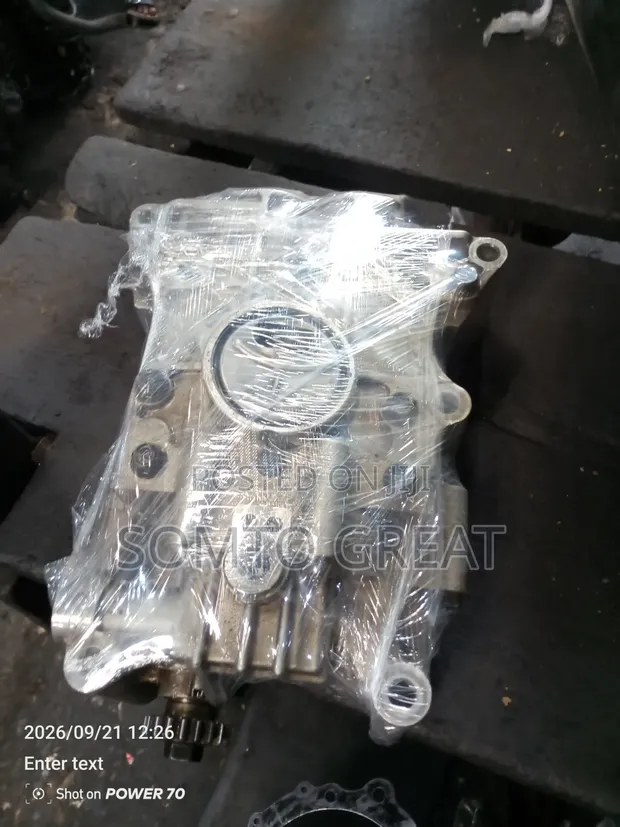 Used Oil Pump for Hyundai Santa Fe/Sonata/Tucson (2012-2015) - 1