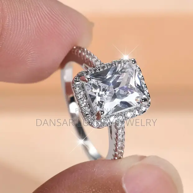 Sparkling Zircon Engagement Ring - Brand New - 1