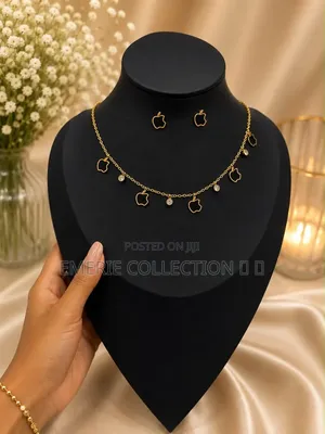 Elegant Quality Gold Jewellery Sets