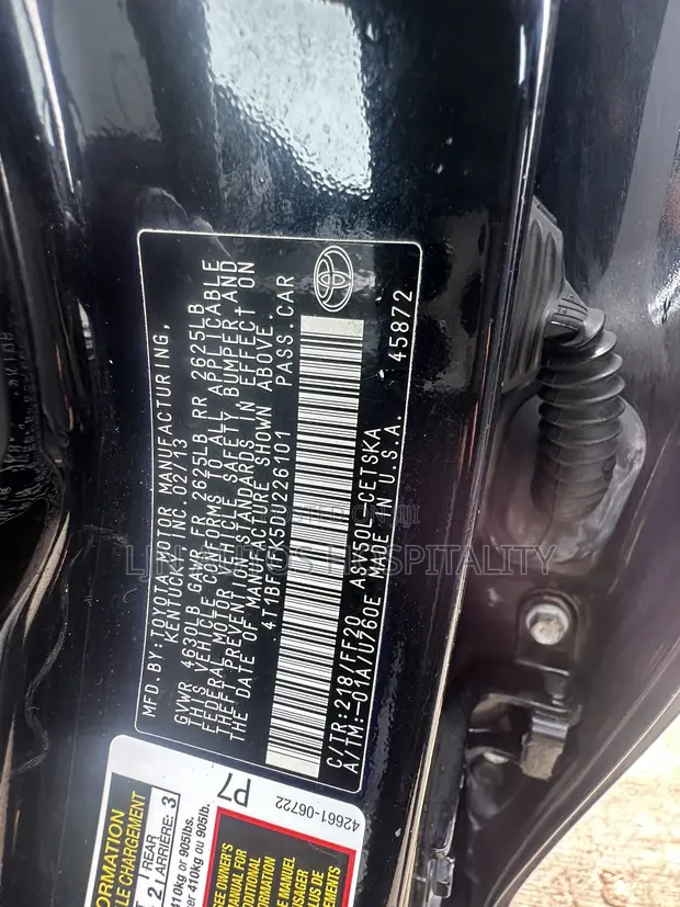 2013 Toyota Camry SE Sedan - Foreign Used - 1