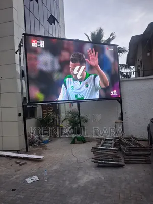 Brand New Outdoor Hotel Screens