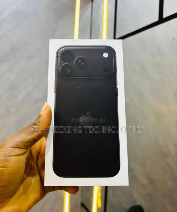 New Apple iPhone 18 Pro Max 256GB Black - 1