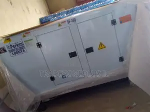 Perkins 100KVA Mai Rufe Mai Juyawa (Soundproof Diesel Generator)
