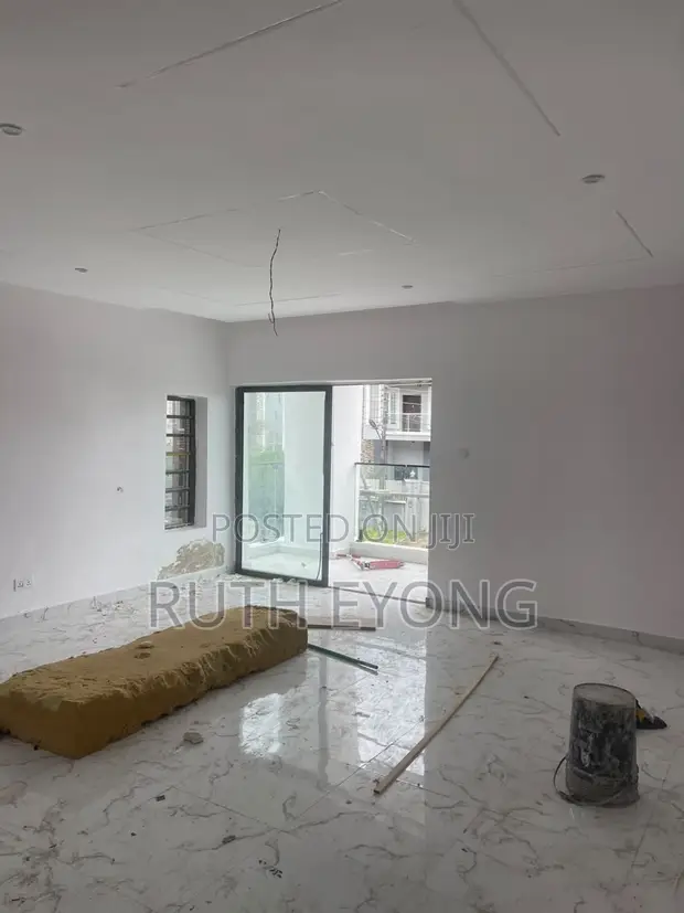 3 Bedroom Luxury Apartment for Rent in Chevron, Lekki - 1