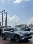 2020 Toyota Highlander XLE AWD - 5