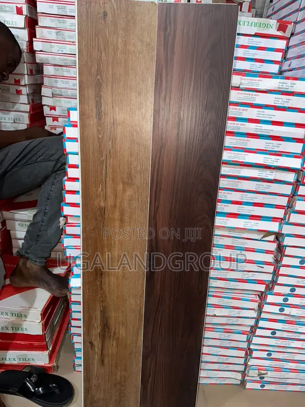 Modern Waterproof SPC Flooring - 20x120 cm - 1
