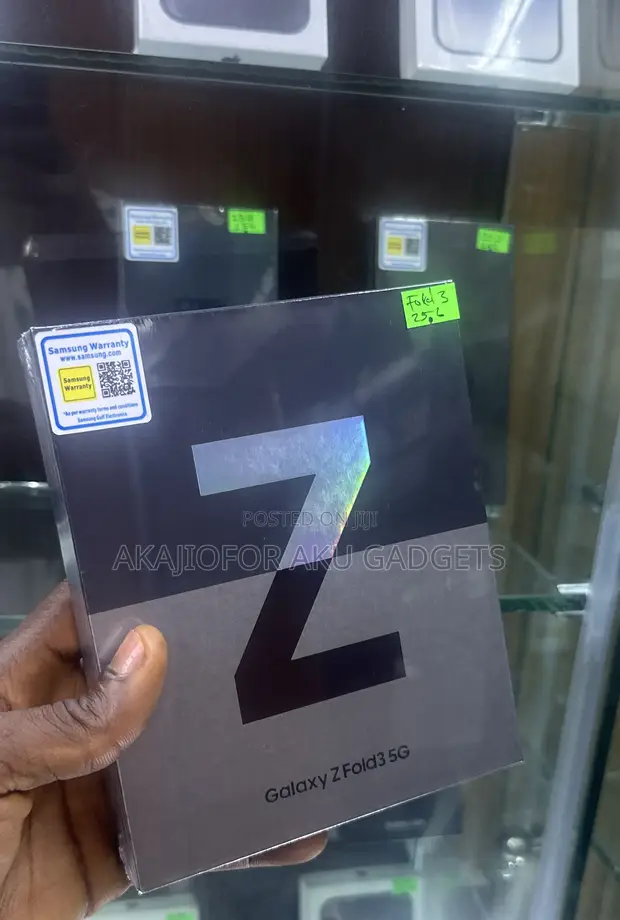 Sabo Samsung Galaxy Z Fold 3 256GB Baki - 1