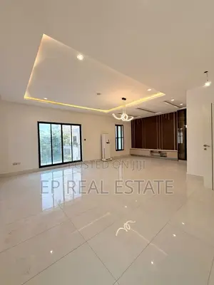 4-Bedroom Duplex da BQ, Elevator Shaft, Cinema a Utako