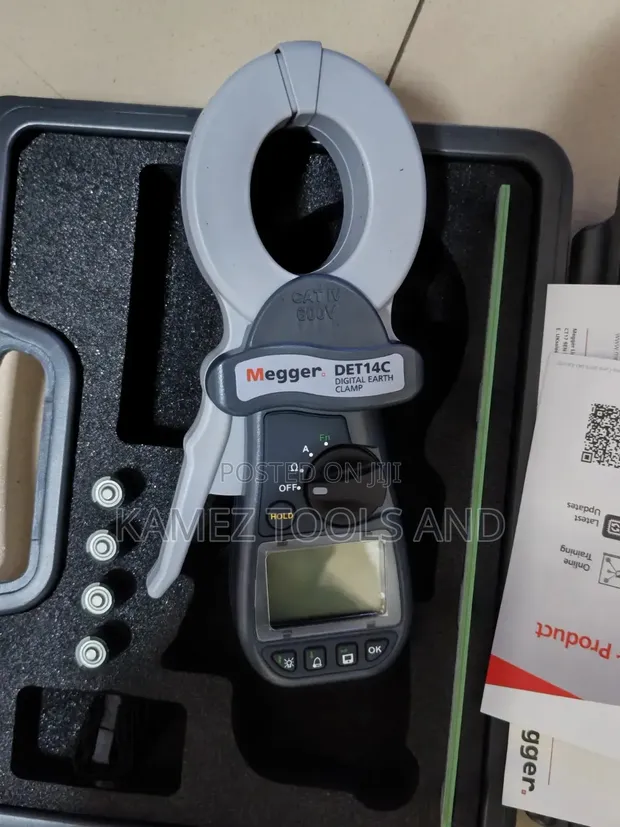 Megger DET14c Digital Earth Clamp Tester - 1