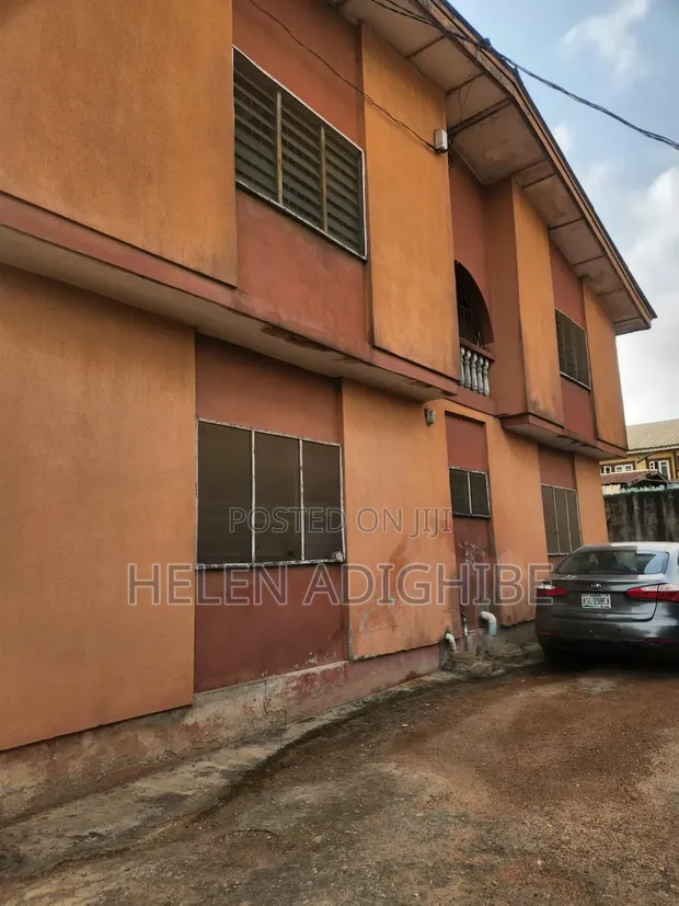 3-Bedroom Block of Flats don sayarwa a Fatolu, Ipaja - 1