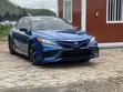 2019 Toyota Camry XSE 2.5L Blue - 5