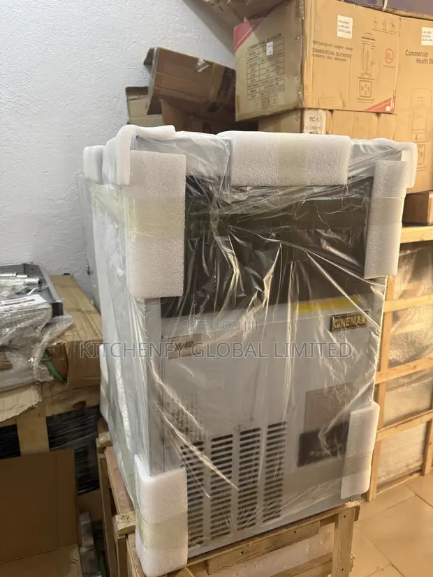 Brand New Ice Maker - 40 Cubes - 1