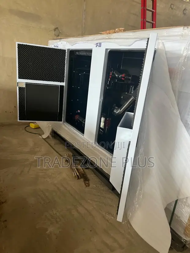 Perkins 300kVA Heavy Duty Soundproof Diesel Generator - 1