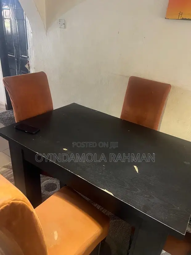Neatly Used Dining Set - 1