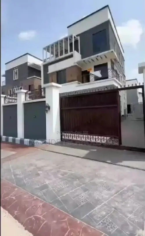Furnished 5-Bedroom Duplex with Pool in Omole Phase I, Lagos - 1