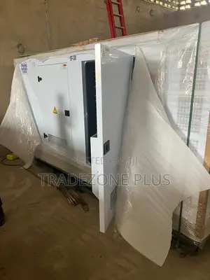Perkins 300kVA Mai Rufe Da Ke Samar Da Wutar Lantarki
