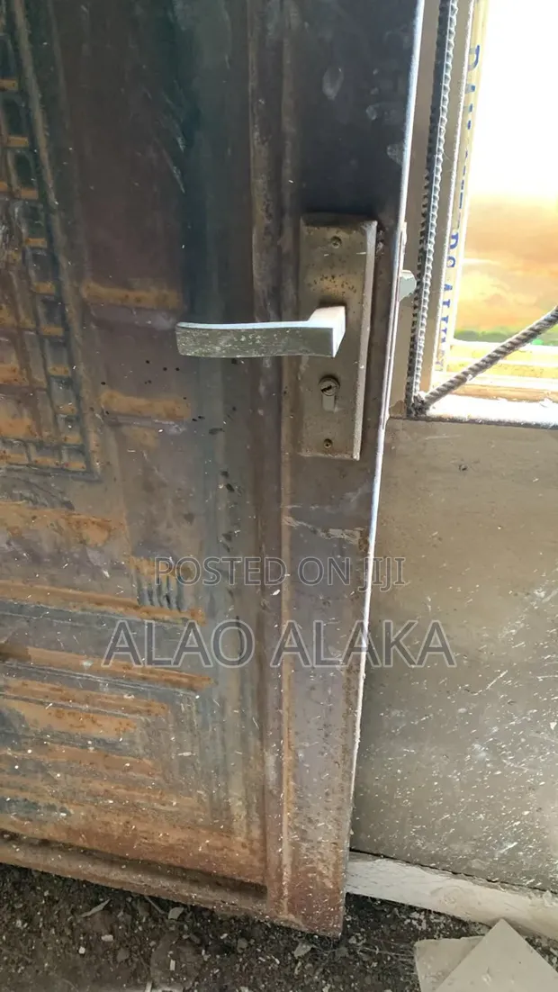House Locks & Vehicle Key Programming/Repair - 1