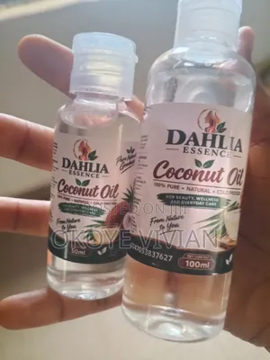 Unadulterated Coconut Oil for Healthy Skin Glow