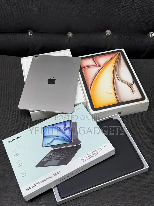 Apple iPad Air 11" (2026) 128GB Silver - Akwatin Budewa - 1