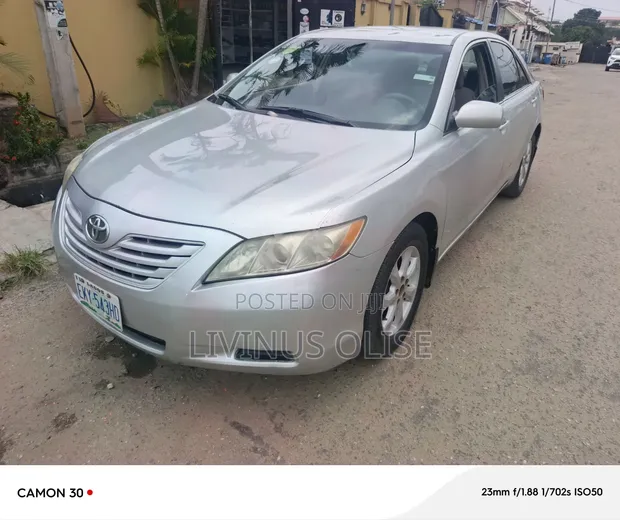 Toyota Camry 3.5 LE 2008 Silver - 1