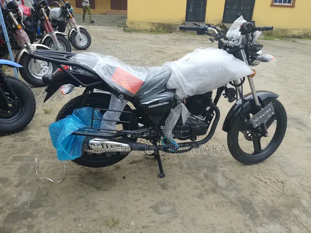 New Qlink XP 200 Motorcycle (2026 Model) - Black - 1