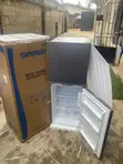 Skyrun BCD-195HS 195L Refrigerator with Top Freezer - 1