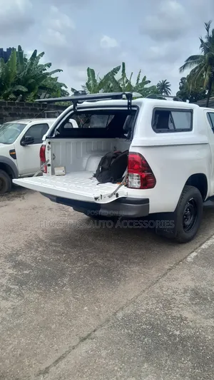 Kafin Boot na Canopy don Toyota Hilux