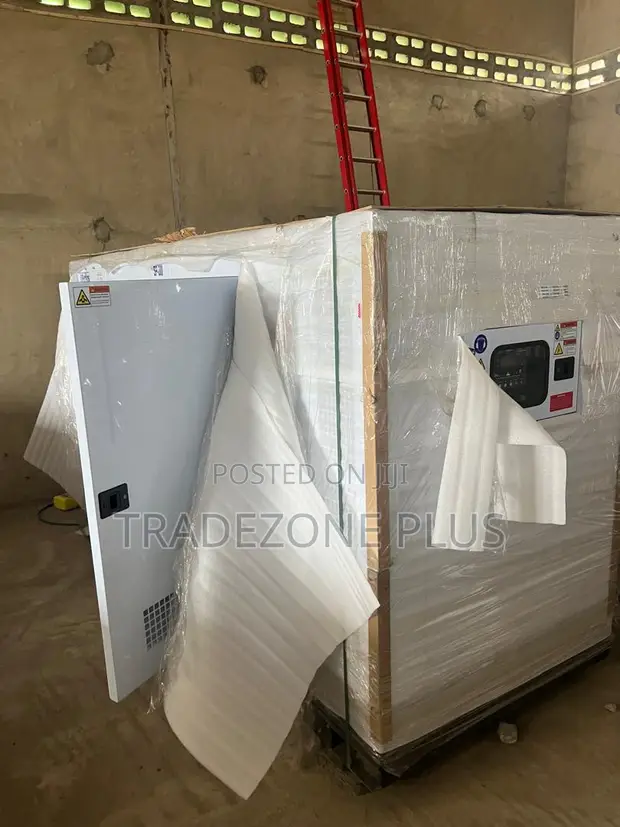 Perkins 300kVA Soundproof Diesel Generator - 1