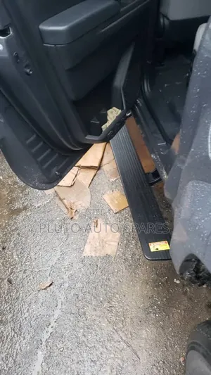 Automatic Electric Side Steps for Toyota Tacoma 2025