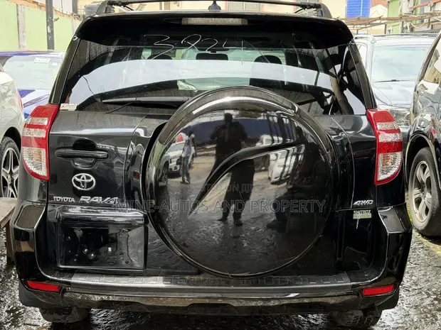 Toyota RAV4 2.5 Sport 4x4 2010 Black - 1