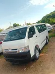 Toyota HiAce 2015 Fari - 1